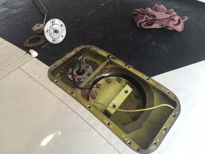 beechcraft installed CiES fuel sender old sender laying on wing