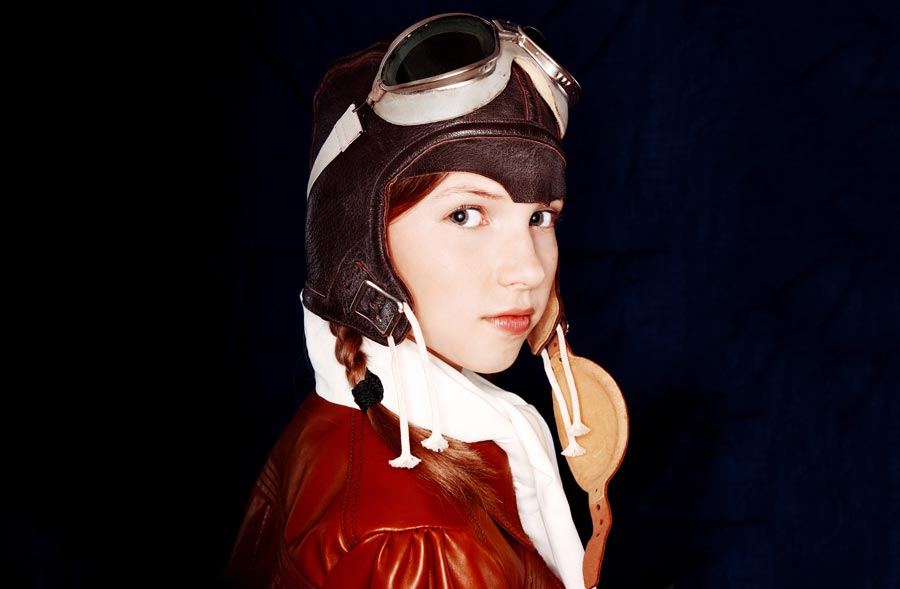 girl-pilot-wide girl-pilot-daughter